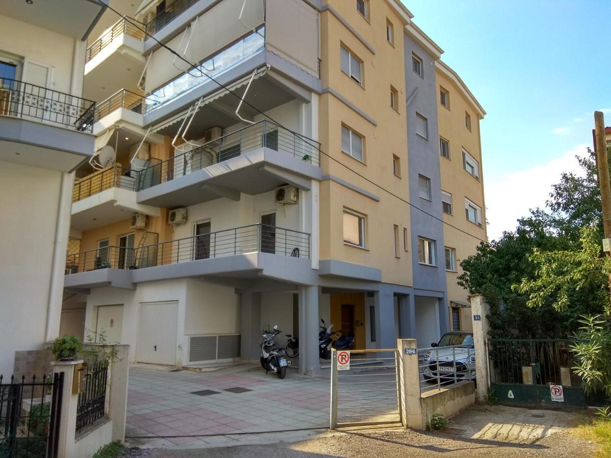 Rock & Roll 2 - Modern Apartment In Trikala Eksteriør billede